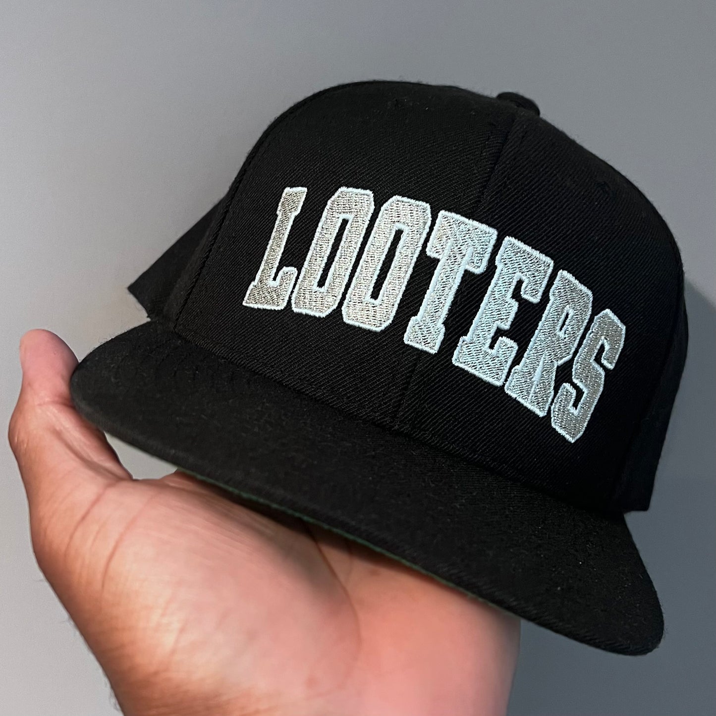 LOOTERS SNAP BACK LIMITED RESTOCK
